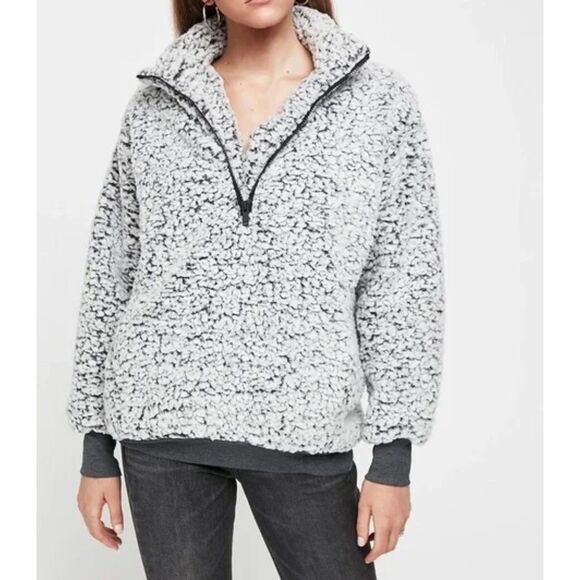 Express Faux Sherpa Sweatshirt Small Gray Teddy Cropped Quarter Zip Pullover - Picture 1 of 5